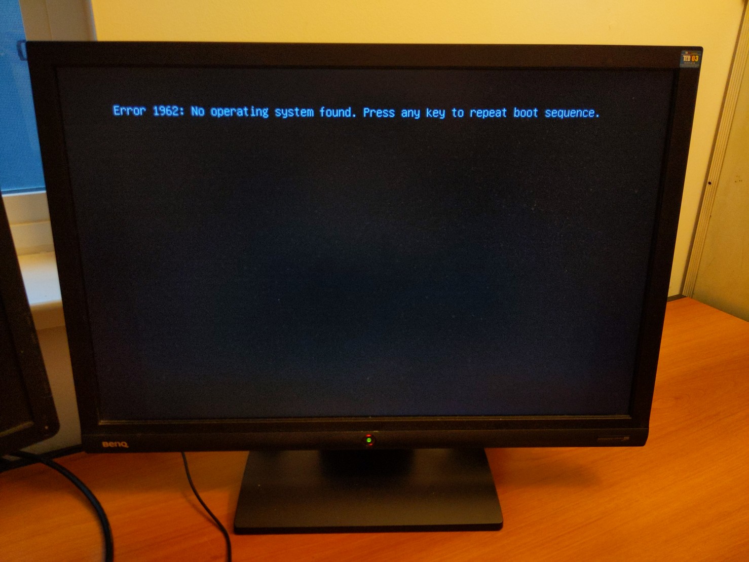 Error 1962: No operating system found. Press any key to repeat boot sequence.